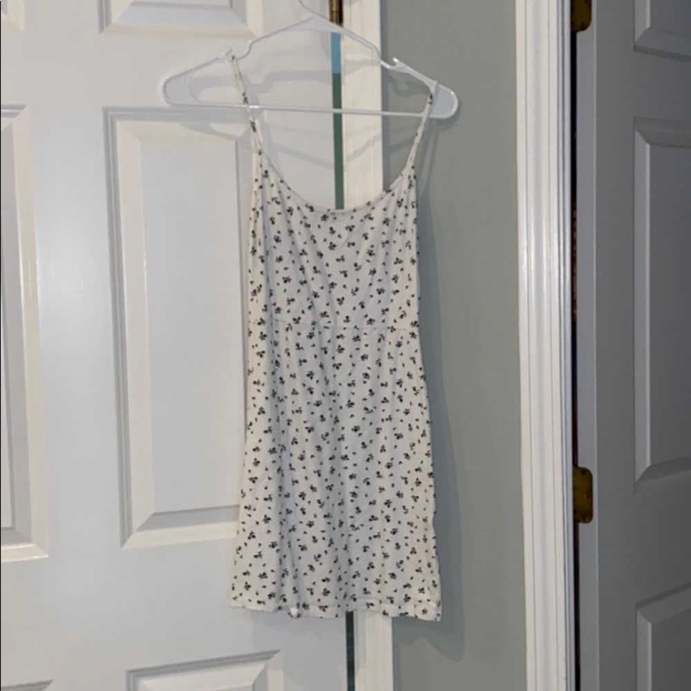 Brandy Melville dress